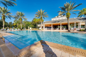 12 Mi to WDW Resort Condo with Community Hot Tub!